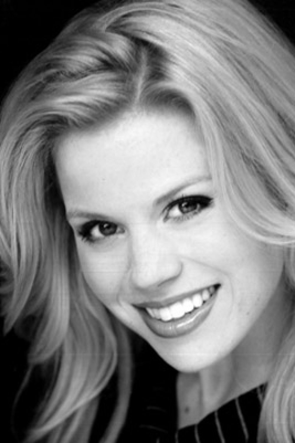 Megan Hilty of Smash Stops By to Chat